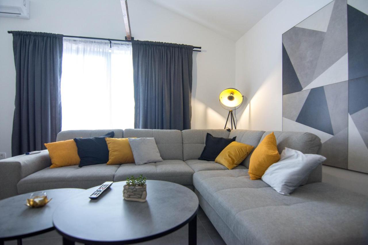 Stina Apartment บีโอกราดนาโมรู ภายนอก รูปภาพ