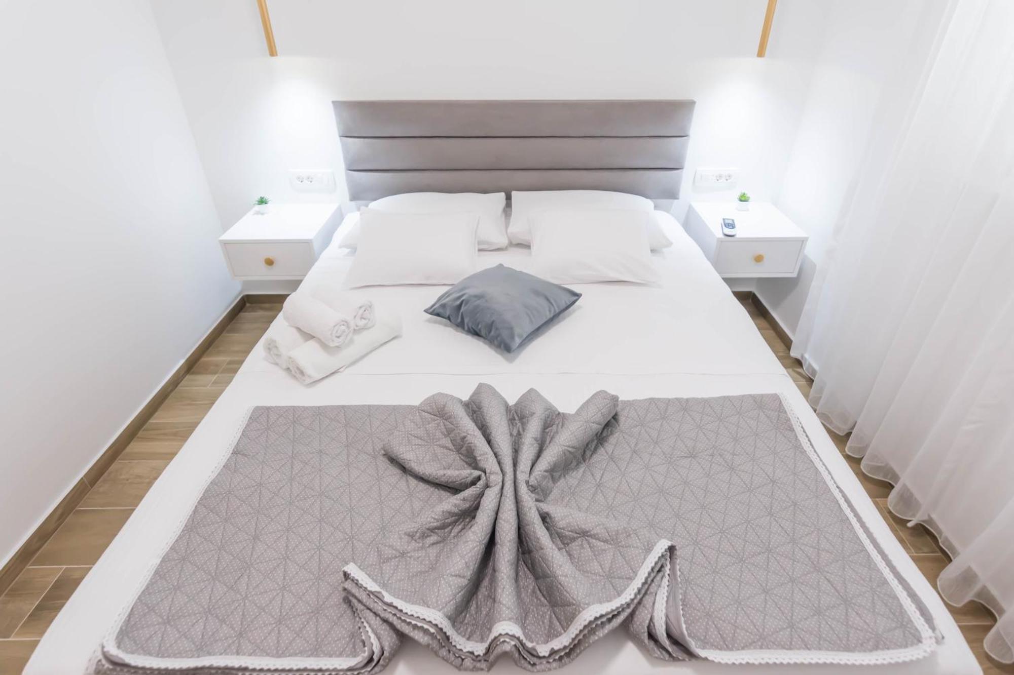 Stina Apartment บีโอกราดนาโมรู ภายนอก รูปภาพ