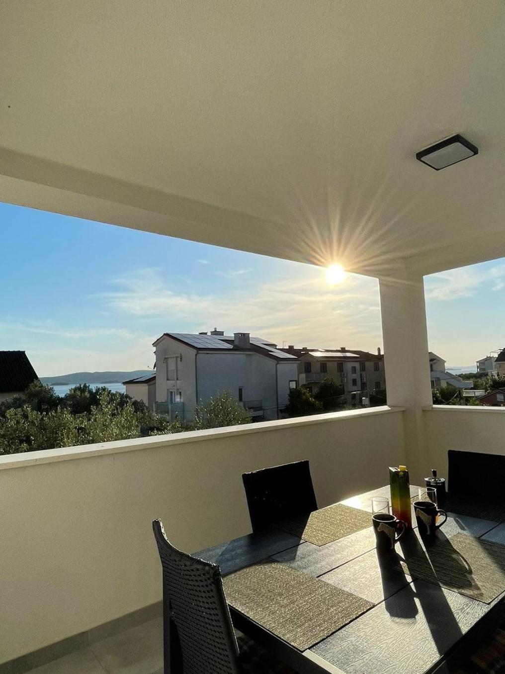 Stina Apartment บีโอกราดนาโมรู ภายนอก รูปภาพ